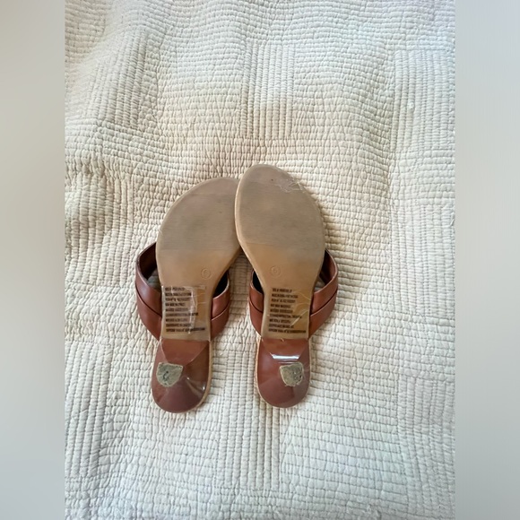 Kitten Heel Sandal - Picture 3 of 3